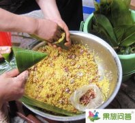 端午节在云南包家乡的槐米粽子